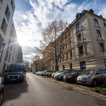 Moderne Eg-Wohnung In Sudenburg Mit Parkplatz, Top Anbindung Maagdenburg Buitenkant foto